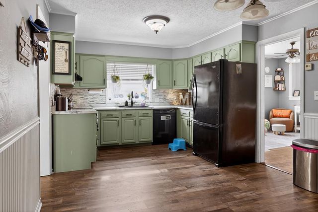 986 Woodland Rd., Mansfield, OH 44907