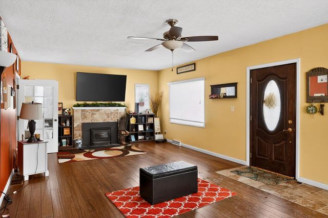 986 Woodland Rd., Mansfield, OH 44907