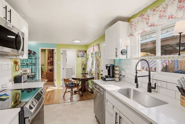 6908 N Washington St, Spokane, WA 99208