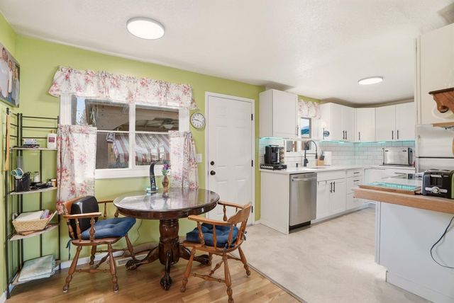 6908 N Washington St, Spokane, WA 99208