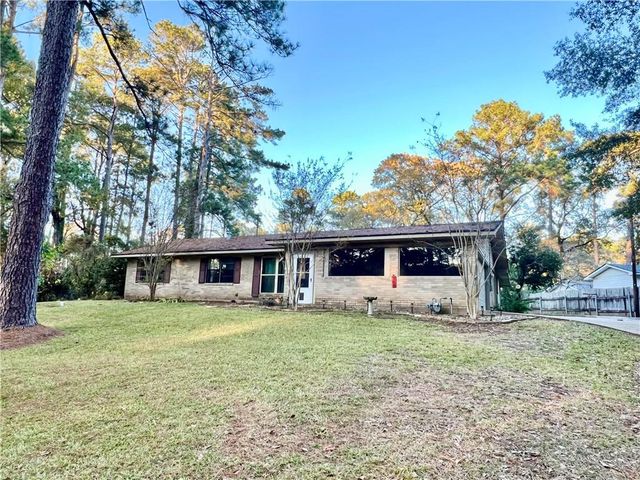 308 IRIS PARK Drive, Pineville, LA 71360