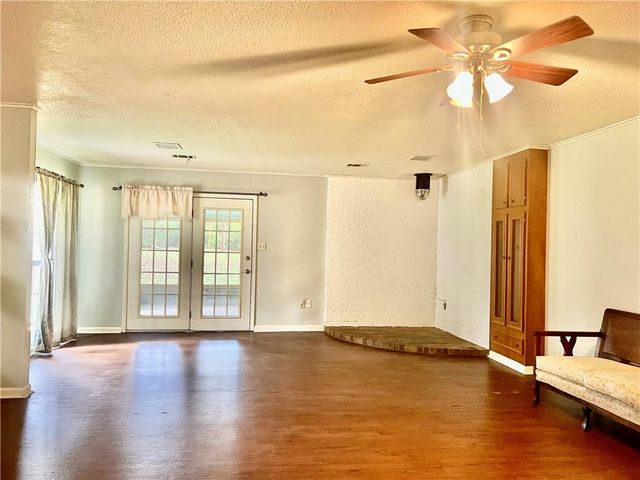 308 IRIS PARK Drive, Pineville, LA 71360