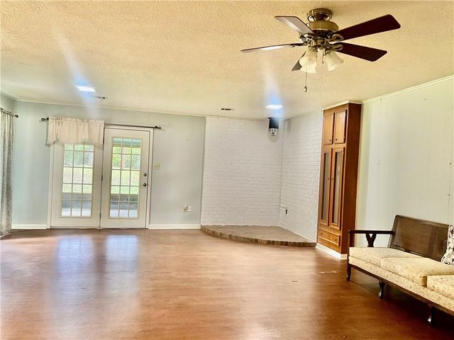 308 IRIS PARK Drive, Pineville, LA 71360