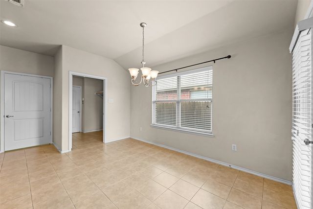 2023 Sterling Gate Drive, Heartland, TX 75126