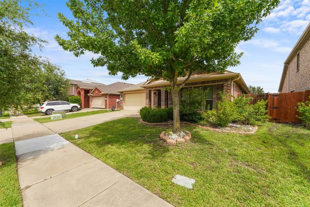 2023 Sterling Gate Drive, Heartland, TX 75126