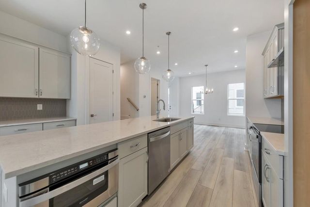 517 Motivation NW Circle, Atlanta, GA 30309