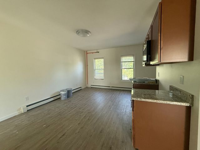 27 Intervale St L-2, Brockton, MA 02302