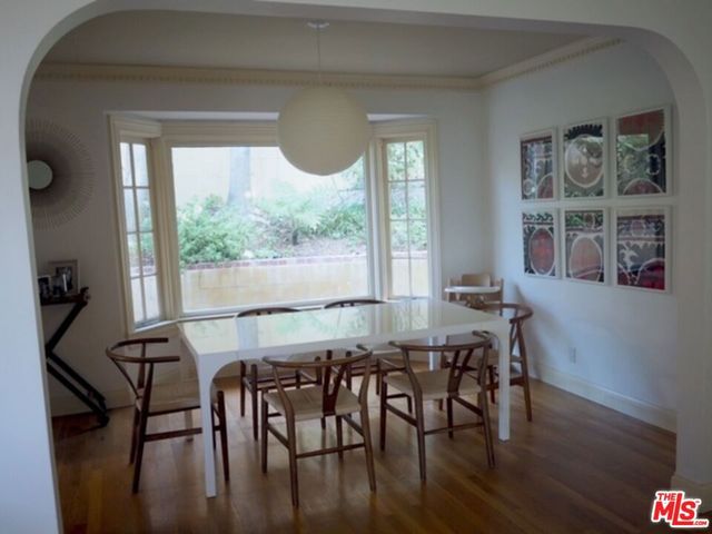 11720 Laurelcrest Drive, Studio City, CA 91604