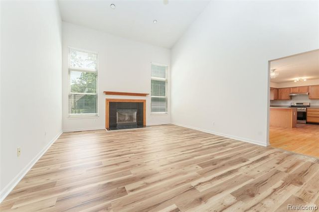 3172 Birchwood Court, Ann Arbor, MI 48105
