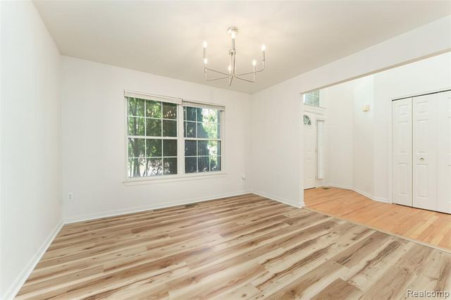 3172 Birchwood Court, Ann Arbor, MI 48105