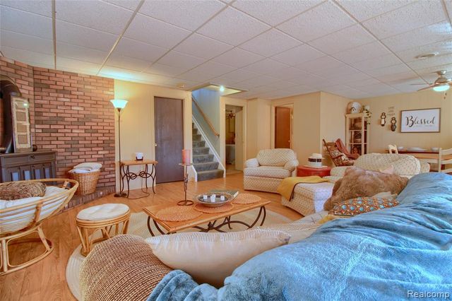 9780 Cambridge Cambridge Ct. 3, South Lyon, MI 48178