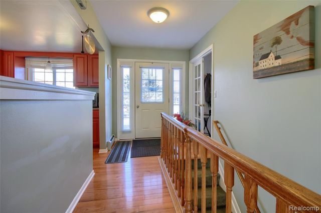 9780 Cambridge Cambridge Ct. 3, South Lyon, MI 48178