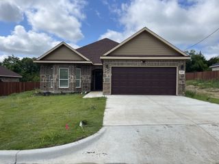 1439 Vine Street, Weatherford, TX 76086