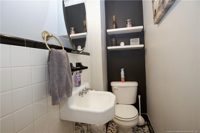 1011 Brook Street, Fayetteville, NC 28305