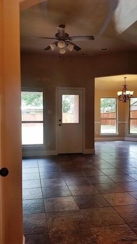 2675 Roger Williams Drive, Irving, TX 75061