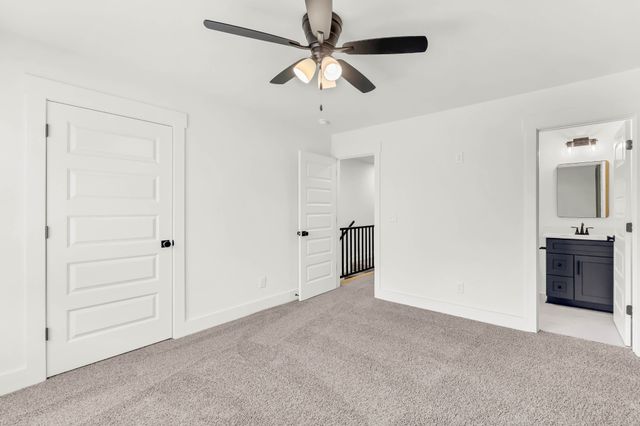 356 Front Ridge Cir, Clarksville, TN 37040