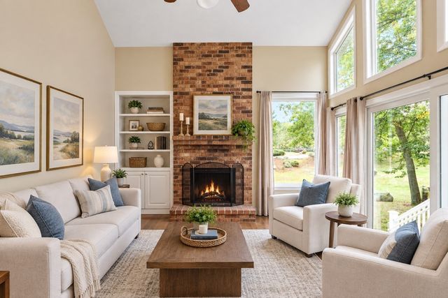 255 North Rd 76, Chelmsford, MA 01824