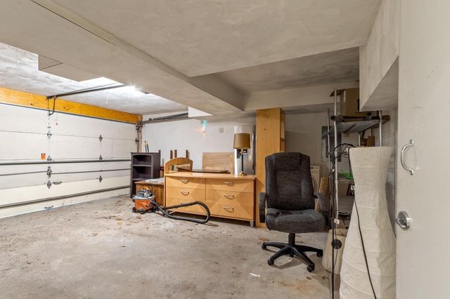 255 North Rd 76, Chelmsford, MA 01824