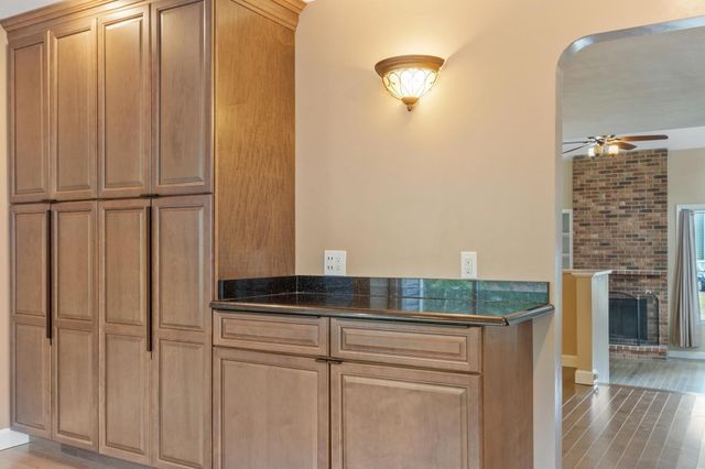 255 North Rd 76, Chelmsford, MA 01824