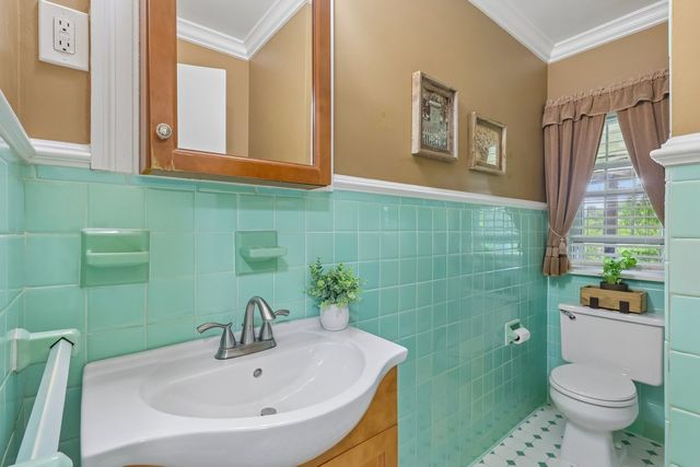 405 Vineyard DRIVE, Richland, PA 15044