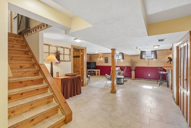 405 Vineyard DRIVE, Richland, PA 15044