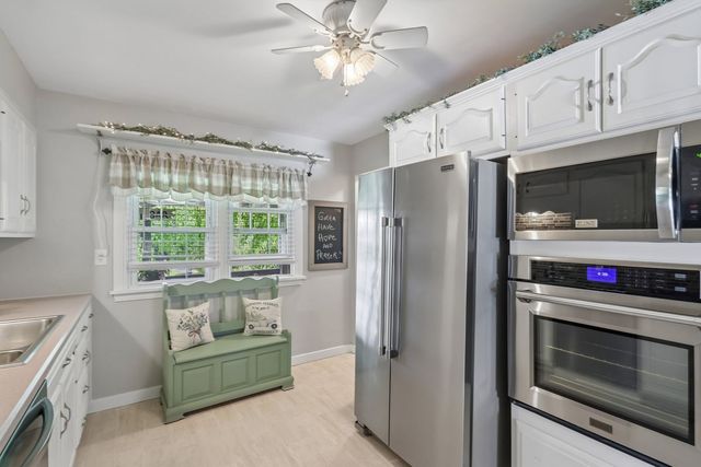 405 Vineyard DRIVE, Richland, PA 15044