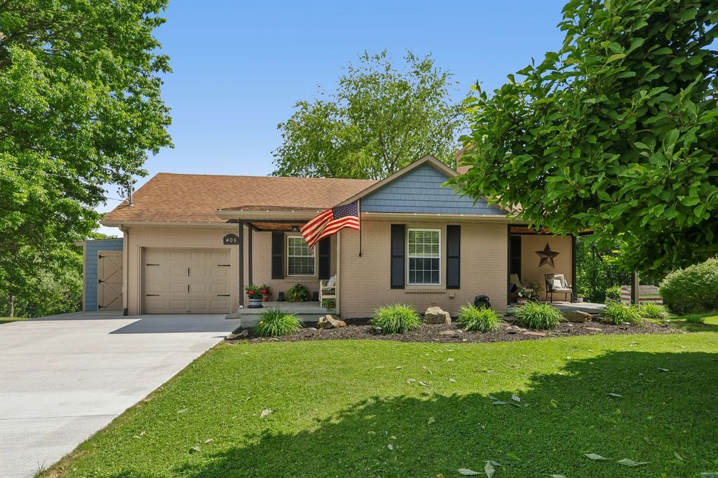 405 Vineyard DRIVE, Richland, PA 15044
