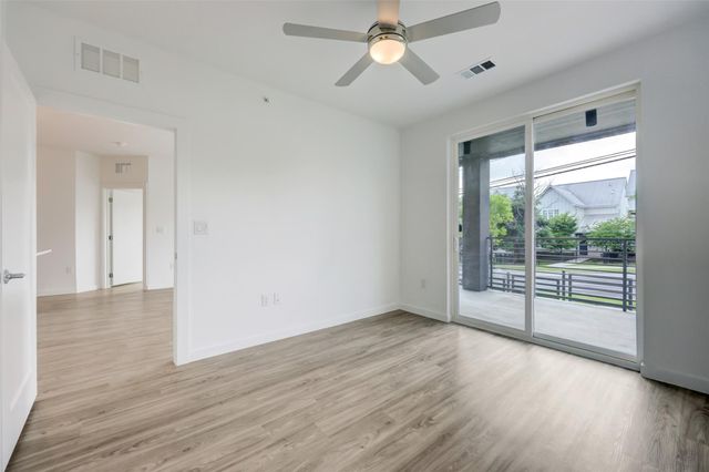 4801 Springdale RD 1101, Austin, TX 78723