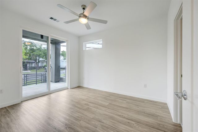 4801 Springdale RD 1101, Austin, TX 78723