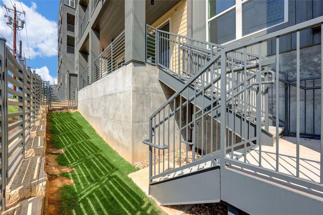 4801 Springdale RD 1101, Austin, TX 78723