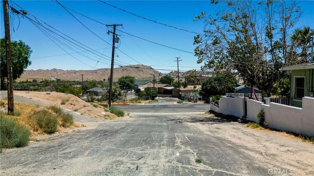 16690 Allen Street, Victorville, CA 92395
