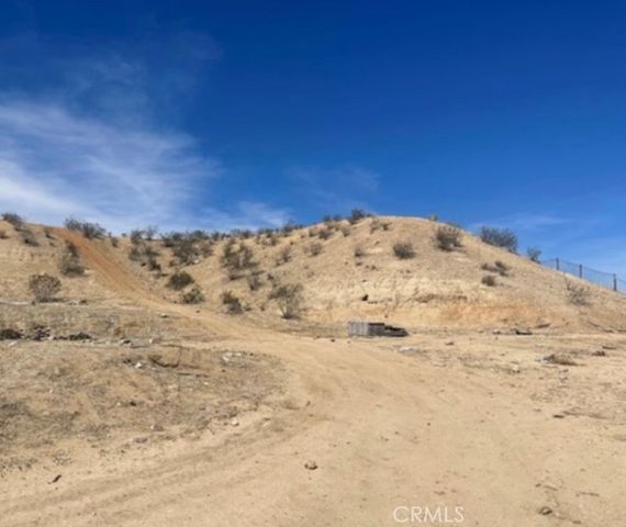 16690 Allen Street, Victorville, CA 92395