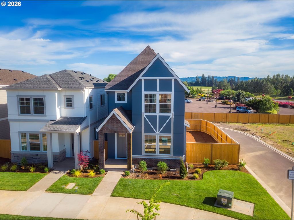 16934 Sw Pomelo Dr, King City, OR 97140