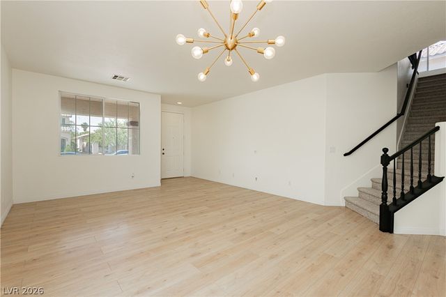 8224 Cassis Court, Las Vegas, NV 89117