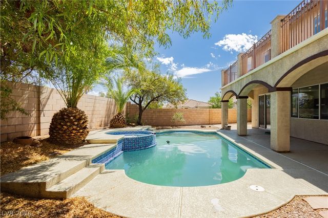 8224 Cassis Court, Las Vegas, NV 89117