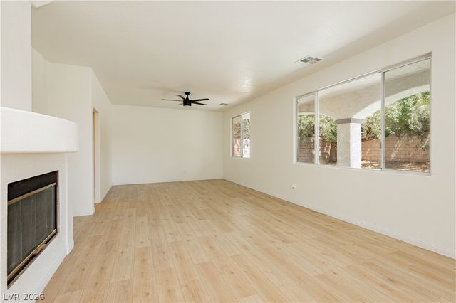 8224 Cassis Court, Las Vegas, NV 89117