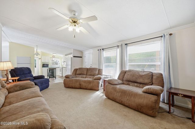 175 Pine Cone Lane, Blounts Creek, NC 27814
