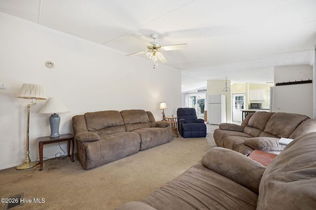 175 Pine Cone Lane, Blounts Creek, NC 27814