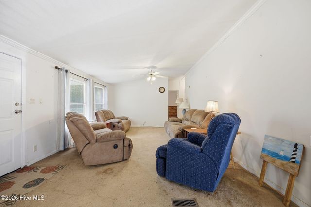 175 Pine Cone Lane, Blounts Creek, NC 27814