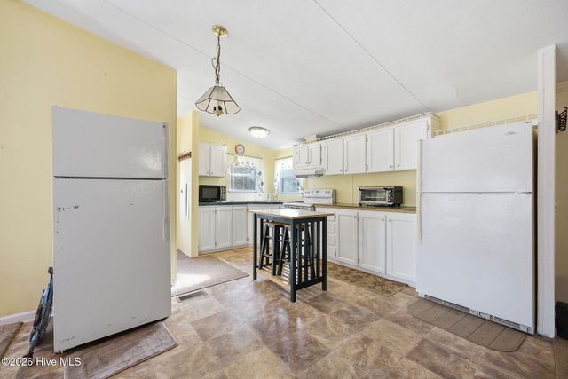 175 Pine Cone Lane, Blounts Creek, NC 27814