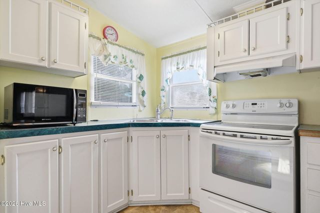 175 Pine Cone Lane, Blounts Creek, NC 27814