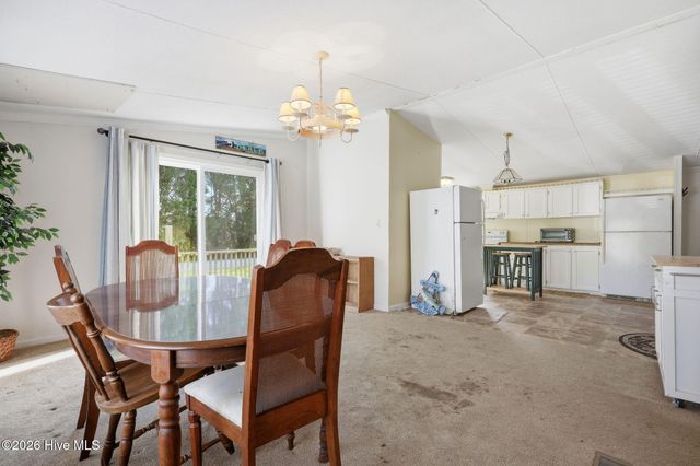 175 Pine Cone Lane, Blounts Creek, NC 27814