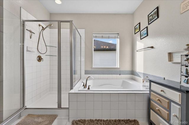 21463 E 59th Place, Aurora, CO 80019