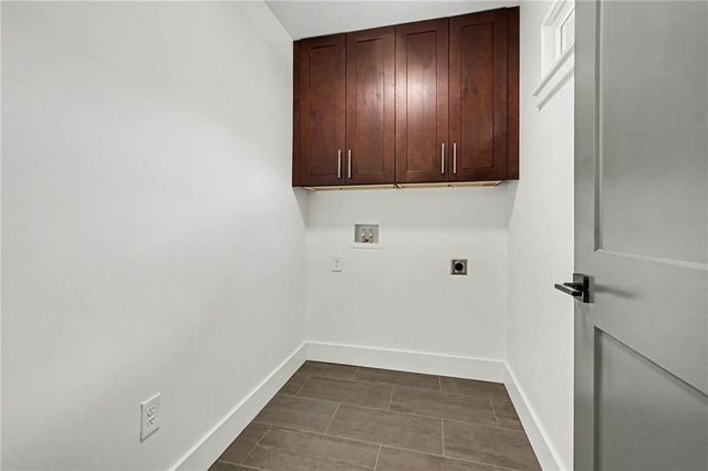 866 Nottingham Drive, Avondale Estates, GA 30002