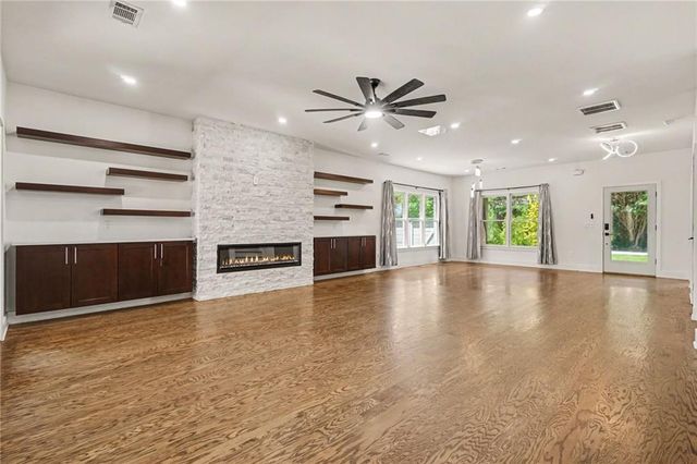 866 Nottingham Drive, Avondale Estates, GA 30002