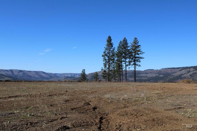 130 Meadow Lane, Kamiah, ID 83536