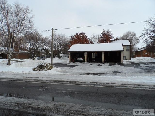 509 S 5th W, Rexburg, ID 83440