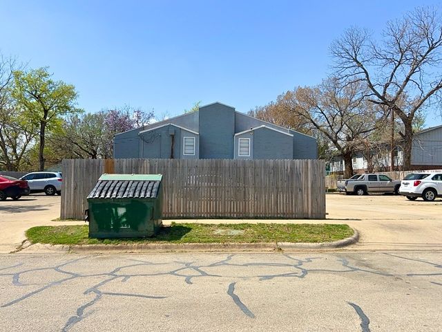 219 Fry Street 5, Denton, TX 76201