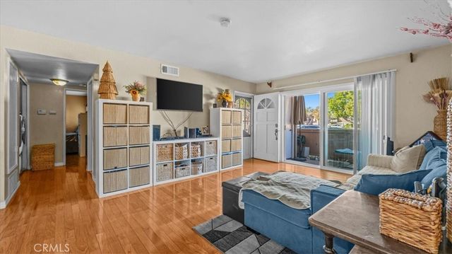 10450 E Briar Oaks B, Stanton, CA 90680