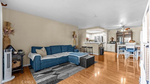 10450 E Briar Oaks B, Stanton, CA 90680